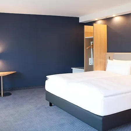 Express By Ihg 3* Μπόχουμ