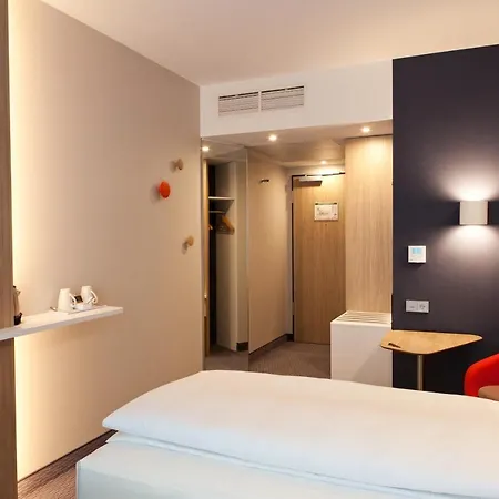 Hotel Express By Ihg 3*