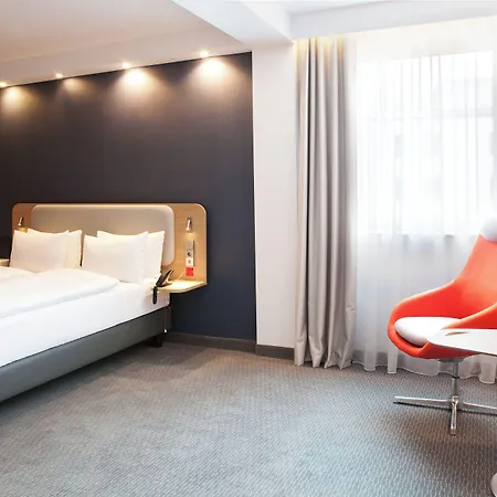 Express By Ihg Μπόχουμ