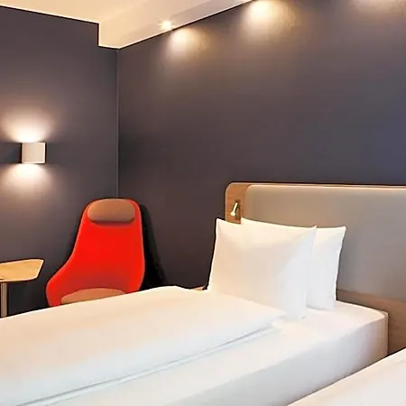 Express By Ihg Hotel Bochum