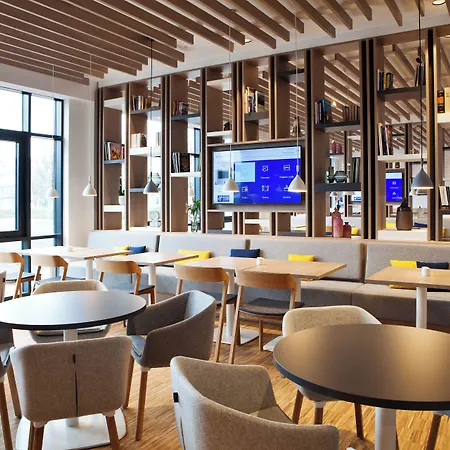 Express By Ihg 3*