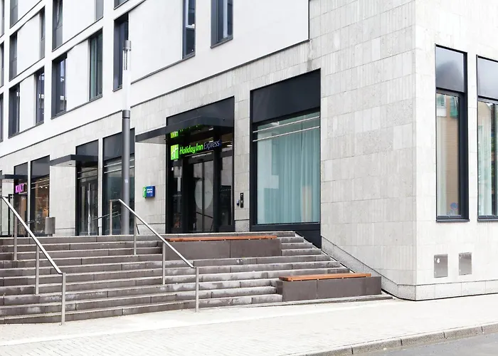 Express By Ihg 3* בוכום